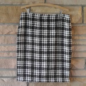 Ann Taylor Black & White Plaid Textured Knit Skirt